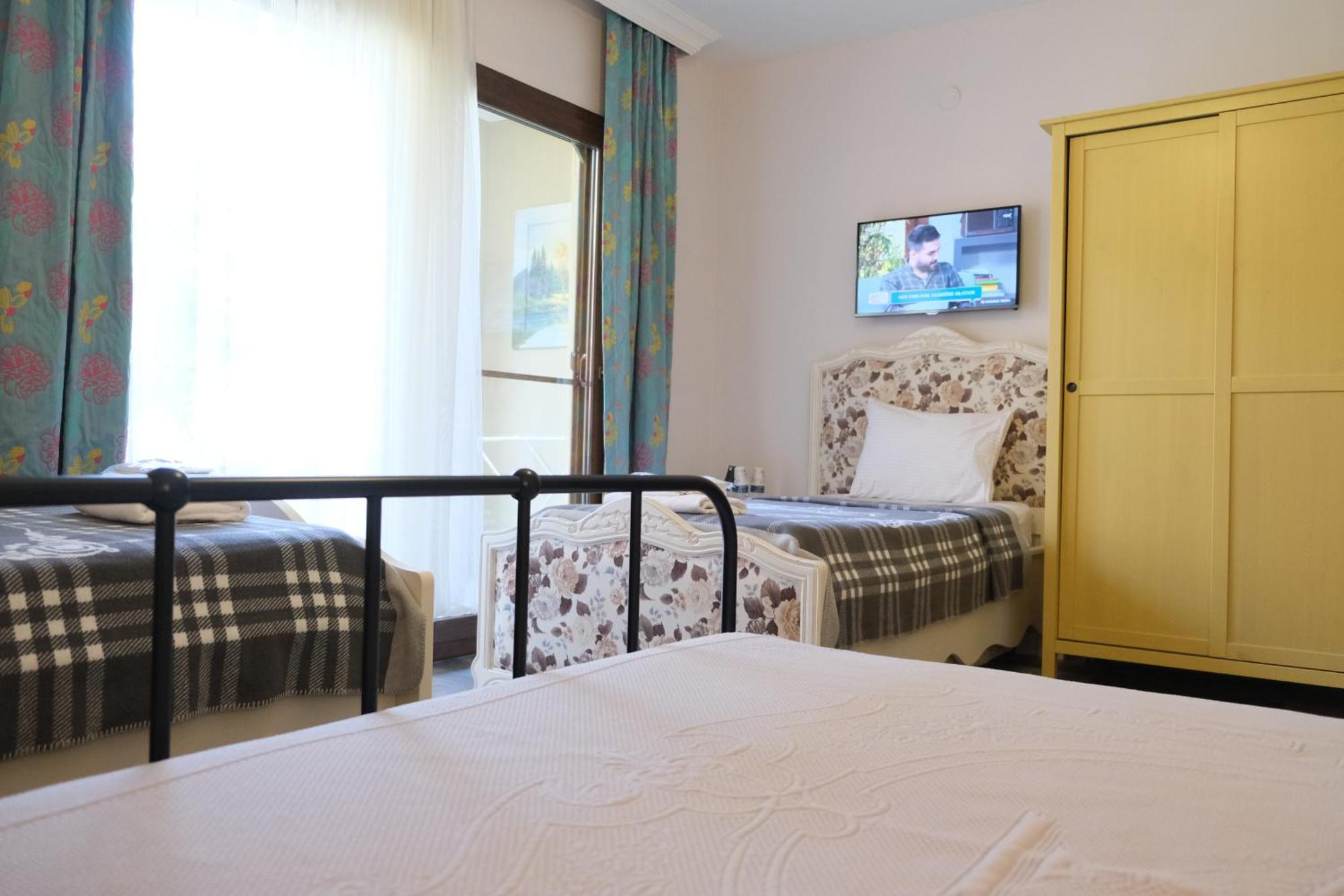 Niluefer Butik Otel (Adults Only) Ayvalik Exterior photo