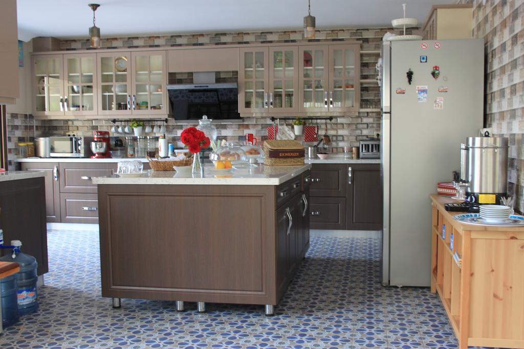 Niluefer Butik Otel (Adults Only) Ayvalik Exterior photo