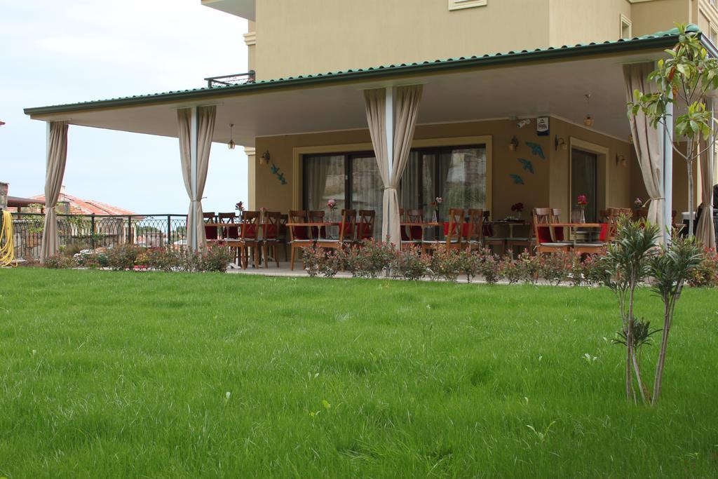 Niluefer Butik Otel (Adults Only) Ayvalik Exterior photo